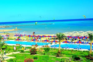 Gallery image of Hawaii Caesar Dreams Resort and Aqua Park - Families and Couples in Hurghada