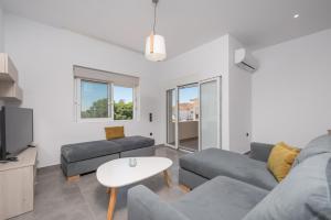 Foto de la galería de Babos Apartment en Gaïtánion