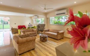 Istumisnurk majutusasutuses Siara Styles Amba Suites, Gandhinagar