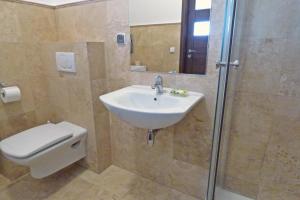 Kúpeľňa v ubytovaní Apartament Reda