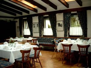 Εστιατόριο ή άλλο μέρος για φαγητό στο Fritz'es Goldener Stern