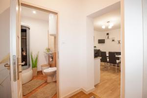 Kúpeľňa v ubytovaní Apartamenty Bieszczady + 37 fotografií