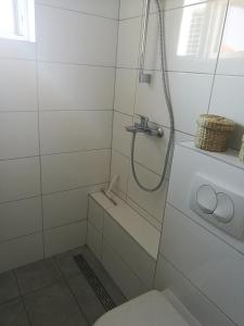 Koupelna v ubytování Apartments KUS Ugljan