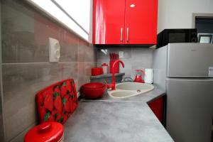 Kuchyň nebo kuchyňský kout v ubytování Apartment Kala + 37 fotografií