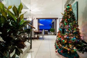 Galeriebild der Unterkunft Villa Amanie - Private Villa with Infinity pool, Stunning Views and Cook in Jimbaran