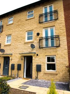 Gallery image of Impressive Urban Townhouse - Leeds City Centre in Leeds