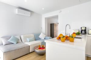 A seating area at Townhouse Tonina