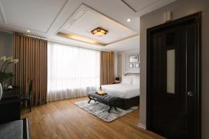 Gallery image of La Palm Hotel in Hanoi