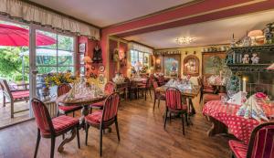Restaurace v ubytování Hotel Behringer's Traube