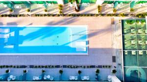 Hotel Nayra - Adults Only内部或周边的泳池
