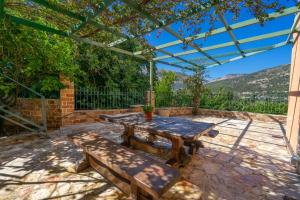 Gallery image of Anna's Apartment near Agia Efimia & Myrtos beach in Pilaroú