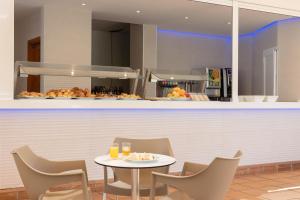 Nápoje v ubytování Hotel Palia Puerto del Sol 3 Sup
