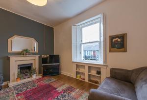 Gallery image of The West End Cottage in Edinburgh
