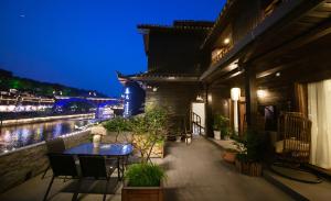 Foto dalla galleria di Fenghuang Slowly Time Inn a Fenghuang