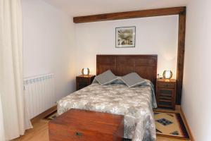 A bed or beds in a room at El Balcon De La Catedral