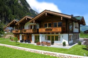 Afbeelding uit fotogalerij van Chalet Schnee in Mayrhofen