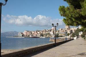 Gallery image of Great Alexander Suites in Sarandë