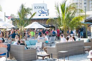 Gestir sem dvelja á ICONA Diamond Beach