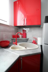 Kuchyň nebo kuchyňský kout v ubytování Apartment Kala