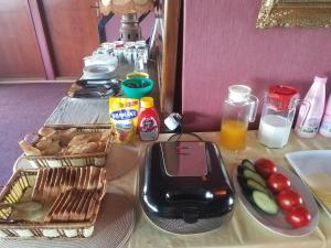 Opcije za doručak na raspolaganju gostima u objektu Hostel Otard