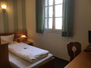 Postel nebo postele na pokoji v ubytování Landgasthof Meisel