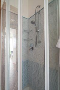 A bathroom at Luxury Apartment