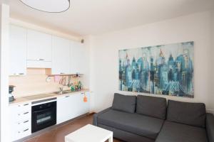 A kitchen or kitchenette at Luxury Apartment