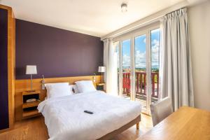 Postel nebo postele na pokoji v ubytování Hotel Itsas Mendia + 37 fotografií