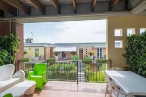 A balcony or terrace at Luxury Apartment