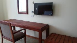 TV/Unterhaltungsangebot in der Unterkunft Hotel Dot Com Entebbe