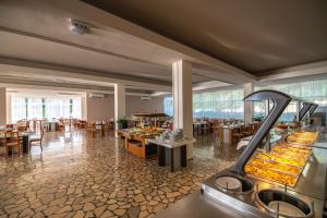 Gallery image of Splendid Resort in Pula