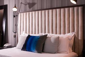Katil atau katil-katil dalam bilik di The Twelve Hotel