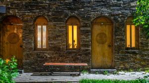 Foto dalla galleria di Guesthouse David Zhorzholiani a Mestia