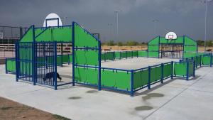 Tenis alebo squash v ubytovaní CH Tietar alebo jeho okolí