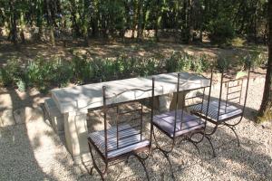Gambar di galeri bagi Le Hameau Fleur de Pierres , Chambre , Gite et Table d'Hôtes di Murs