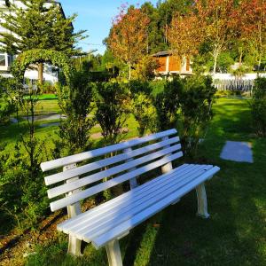 Jardín al aire libre en Hotel Aguadoce - Louzao
