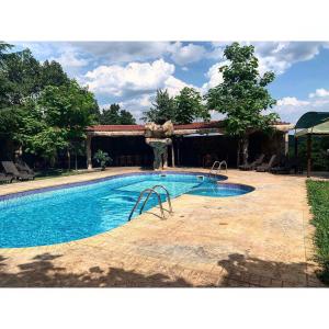 Gallery image of Туристически комплекс Божура in Sredets