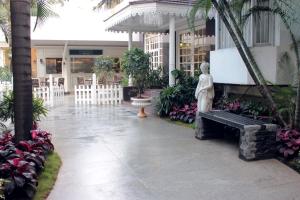 Zahrada ubytování Highgates Hotel