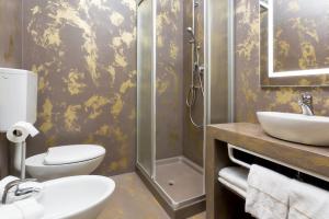 Salle de bains dans l'établissement Hotel Conterie