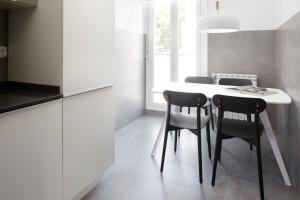 Kuchyňa alebo kuchynka v ubytovaní Muinoa 5 by FeelFree Rentals
