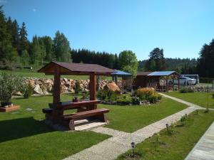 Vonkajšia záhrada v ubytovaní Pension Motel Anna