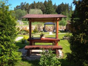 Vonkajšia záhrada v ubytovaní Pension Motel Anna