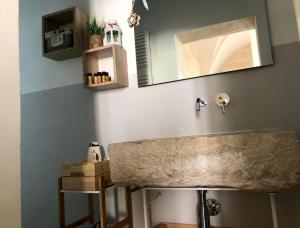 A bathroom at La `Ssuta