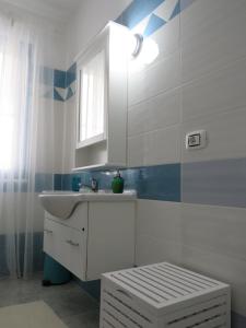 Koupelna v ubytování CASA VACANZA AFE A POCHI PASSI DAL MARE