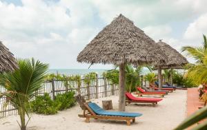 Afbeelding uit fotogalerij van Ifa Beach Resort in Jambiani