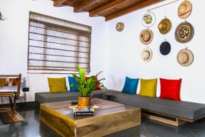 Prostor za sedenje u objektu Nibiru Hostel