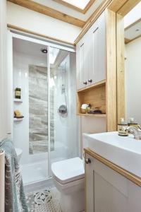 Kúpeľňa v ubytovaní Platinum Holiday Caravan