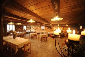 Imagen de la galería de Chalet Piereni, en Fiera di Primiero