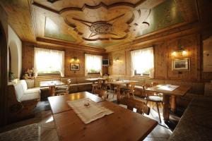 Imagen de la galería de Chalet Piereni, en Fiera di Primiero