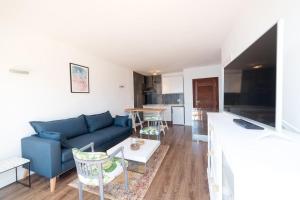 Telewizja i/lub zestaw kina domowego w obiekcie Moonkey - Casa El Cabo